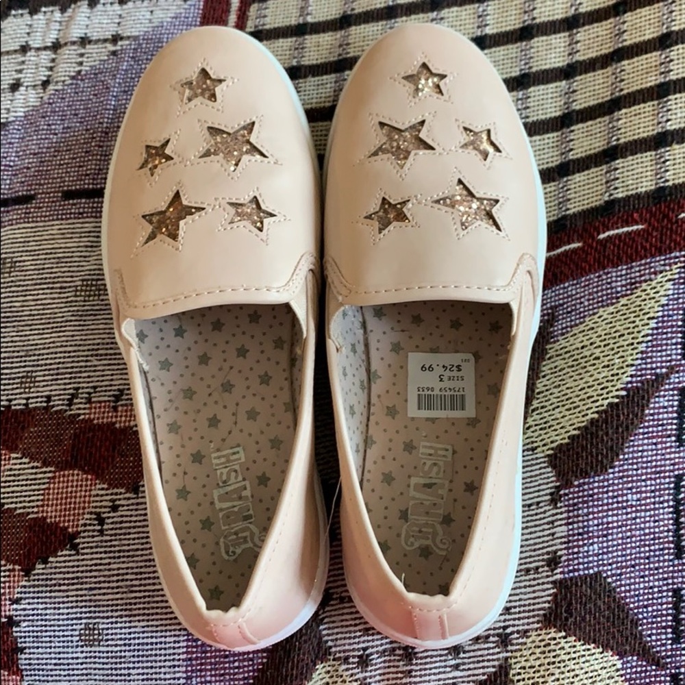Pink glittery star slip on sneakers